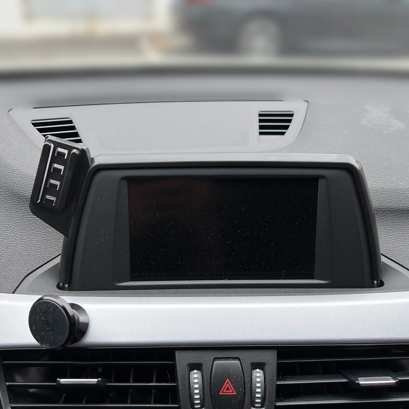 Car Mobile Phone Holder for BM - огляд і ціна X1 Phone Accessories