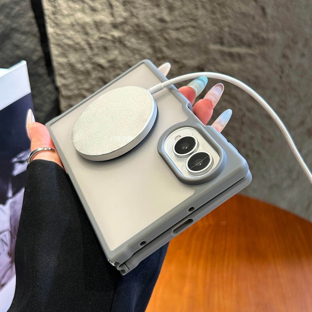Z Fold8 Case Luxury Matte Fros - огляд і ціна Magsafe Wireless Charger