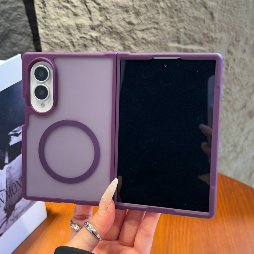 Z Fold8 Case Luxury Matte Fros - огляд і ціна Magsafe Wireless Charger