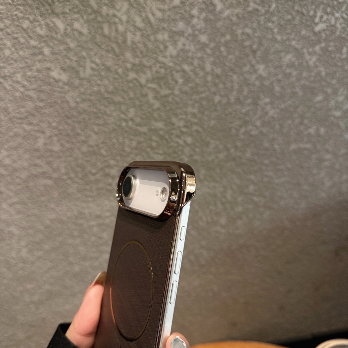 Electroplating Borderless Magn - огляд і ціна Magsafe Wireless Charger
